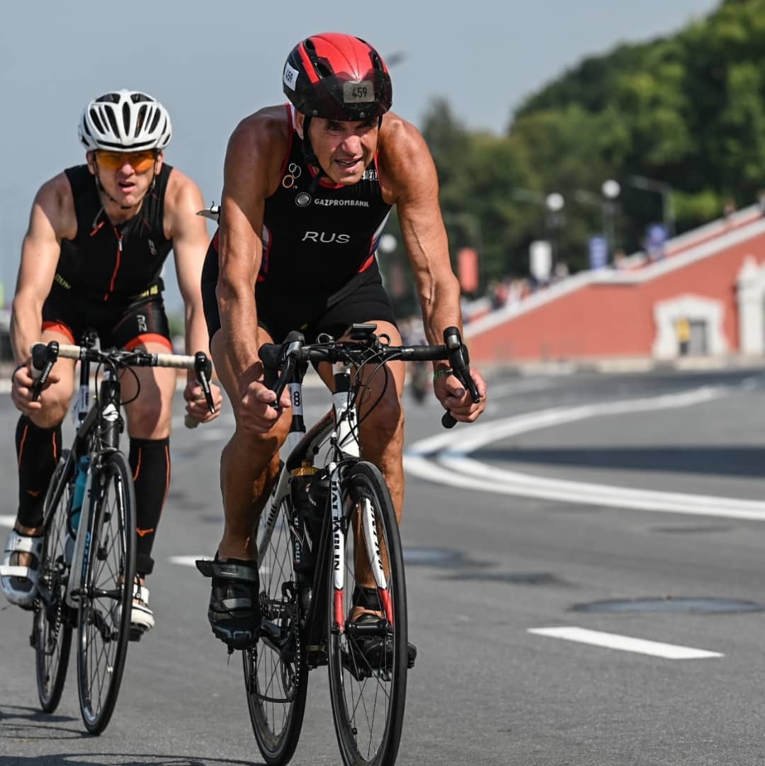 «Айрондед» Анатолий Афоненко готовится в шестой раз преодолеть IRONMAN — в 75 лет!